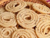 Diwali Special : चकलीचे ९ प्रकार, कुरकुरीत चकली फराळाच्या ताटात हवीच - Marathi News | Diwali Special: 9 types of chakli, crispy chakli is a must in your snack plate | Latest sakhi Photos at Lokmat.com