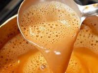 टपरीवर मिळतो तसा फक्कड चहा करण्याच्या ८ ट्रिक्स, एकदम कडक चहा करा घरीच - Marathi News | Chai Tea Recipe Tapri Style Milk Tea Making Tips : How To Make Tapristyle Perfect Milk Tea At Home | Latest sakhi Photos at Lokmat.com