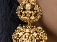 फक्त १०० रुपयांत टेम्पल ज्वेलरी झुमके, पाहा सुंदर डिझाइन्स-असा ट्रेण्डी दागिना आपल्याकडे हवाच.. - Marathi News | temple jewellery earrings designs, latest patterns in temple jewellery zumka, temple jewellery zumka designs | Latest sakhi Photos at Lokmat.com