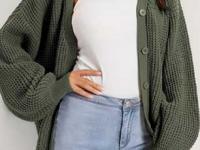 ५०० रुपयांत खरेदी करा फॅशनेबल स्वेटर; ८ पॅटर्न, घर-ऑफिस कुठेही घाला- स्टायलिश दिसाल - Marathi News | Sweater For Women Under 500 : Sweater For Women For Winter Winter Wear For Women | Latest sakhi Photos at Lokmat.com