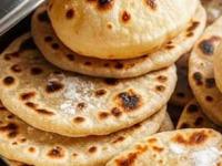थंडीत चपात्या वातड -काठ कडक होतात? ८ टिप्स, चपात्या राहतील मऊ - Marathi News | How To Make Softest Chapati : How To Keep Chapati Warm For Long Time Without Getting Soggy | Latest sakhi Photos at Lokmat.com
