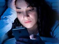 काही केलं तरी रात्री झोपच येत नाही? मग करा 'हे' एक छोटसं काम; १० मिनिटांत व्हाल डाराडूर - Marathi News | tips to sleep better at night naturally | Latest sakhi News at Lokmat.com