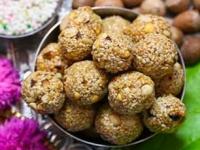 Haldi Kumkum 2025 : २० रूपयांत घ्या हळदी कुंकवासाठी हटके वाण; १० वस्तू-कमी खर्चात मस्त वाण - Marathi News | Haldi Kumkum Vaan Under 20 Rupees : Haldi Kukum Vaan Ideas Haldi Kukum Gift Ideas | Latest sakhi Photos at Lokmat.com