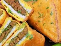 टपरीवर मिळतो तसा कुरकुरीत ब्रेड पकोडा घरी करण्यासाठी ८ टिप्स-पकोडे कमी तेलकट पण खुसखुशीत - Marathi News | How To Make Crispy Bread Pakoda at Home : Bread Pakoda Making Tips Bread Pakoda Recipe | Latest sakhi Photos at Lokmat.com