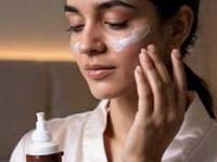 नाईट केअर रुटीन म्हणून रोज चेहऱ्याला 'हे' लावत असाल तर पस्तावाल- पिंपल्स, ब्रेकआऊट्स वाढून चेहरा होईल खराब - Marathi News | don't apply 5 things on your face as a night skin care routine, avoid 5 things as a night skin care routine | Latest sakhi Photos at Lokmat.com