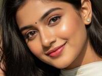 त्वचेची काळजी घेण्यासाठी फक्त ४ सोप्या टिप्स, ना पिंपल्स येतील ना सुरकुत्या... करून पाहा - Marathi News | 4 simple skin care routines for glowing skin, how to take care of skin to avoid pimples and wrinkles | Latest sakhi Photos at Lokmat.com