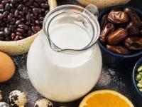 दुधापेक्षा ५ पट जास्त कॅल्शियम देणारे ७ पदार्थ; रोज खा-हाडं होतील बळकट, मजबूत - Marathi News | 7 Food That Gives Calcium More Than Milk : 7 Foods For Calcium Rather Than Milk | Latest sakhi Photos at Lokmat.com