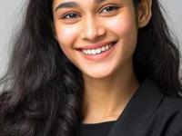 मॅच्युअर व्यक्तीची १० लक्षणं; तुमच्याही हे १० गुण असतील तर विचारांनी खूप प्रगल्भ आहात - Marathi News | 10 signs of a mature person : How To Know You Are mature person | Latest sakhi Photos at Lokmat.com