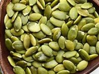 फक्त १ चमचा भोपळ्याच्या बिया रोज खा, ५ जबरदस्त फायदे, केस आणि त्वचाही होईल सुंदर - Marathi News | benefits of eating pumpkin seeds, 5 amazing benefits of eating pumpkin seeds daily | Latest sakhi Photos at Lokmat.com