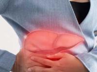 लिव्हर खराब होत चाललंय हे सांगणारी ४ लक्षणं, सावध व्हा- फॅटी लिव्हर, कोलेस्टेरॉलचा धोका - Marathi News | 4 warning signs of fatty liver, how to identify that liver functioning is getting damaged? | Latest sakhi Photos at Lokmat.com