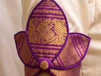 ब्लाऊजच्या बाह्यांचे ५० सुंदर डिझाइन्स, पाहा नवे पॅटर्न-नवी स्टाइल! बदलून जाइल तुमचा लूक - Marathi News | 50 Trendy Designs of Blouse Sleeves : Unique Blouse Sleeves Designs | Latest sakhi Photos at Lokmat.com