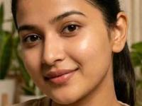 उन्हामुळे त्वचा ड्राय झाली, टॅनिंग वाढलं? फक्त ५ रुपयांत मिळेल फेशियलसारखा ग्लो- घ्या घरगुती उपाय - Marathi News | alum face pack for dry and tanned skin in summer, how to take care of skin in summer, skin care home hacks for summer | Latest sakhi Photos at Lokmat.com