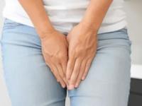 Menstrual Health: अंगावर पांढरे पाणी जाते, सतत ओल आणि खाज? ५ घरगुती उपाय, त्रास अंगावर काढू नका... - Marathi News | Menstrual Health: White discharge on the body, constant wetness and itching? 5 home remedies, don't take the trouble out on yourself... | Latest sakhi News at Lokmat.com