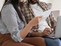 Women Investment Pattern: गुंतवणुकीसाठी महिला पतीकडून घेतात टिप्स, पण त्यांच्या मनातले कोण ओळखणार? जाणून घ्या... - Marathi News | Women take investment tips from their husbands, but who knows what's in their hearts? Find out... | Latest business Photos at Lokmat.com