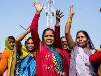 International Women's day: शुभेच्छा तर द्यालच पण माहित आहे का महिला दिन का साजरा केला जातो? जाणून घ्या सत्य - Marathi News | facts and reasons about women's day | Latest jarahatke Photos at Lokmat.com