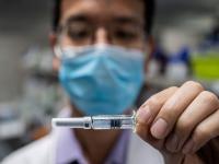 खूशखबर! कोरोना लसीचे काऊंटडाऊन सुरु; 'Covishield' 42 दिवसांत मिळू शकते - Marathi News | Good news! Corona vaccine countdown begins; Covishield can available in 42 days | Latest international Photos at Lokmat.com