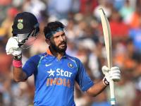 युवराज सिंगच्या सहा षटकाराच्या विक्रमाची दशकपूर्ती - Marathi News | Yuvraj Singh's six-wicket haul decade | Latest cricket Photos at Lokmat.com