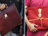 Budget news 2021: मामीनं दिलेल्या लाल कापडात निर्मला सीतारामन यांनी सादर केलं होतं पहिलं बजेट; हळदी कुंकवानं लिहिलं होतं शुभ लाभ - Marathi News | Budget news 2021: Finance minister nirmala sitharaman presented budget in red bag gifted by maternal aunt | Latest jarahatke Photos at Lokmat.com