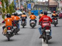 यापुढे 10 मिनिटांच्या सामानाची डिलिव्हरी होणार नाही; सरकारने घेतला मोठा निर्णय - Marathi News | No more 10-minute delivery of goods; Government takes big decision | Latest business News at Lokmat.com