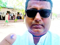 Lok Sabha Election 2019; शहरात सरासरी ६२ टक्के मतदारांनी बजावला हक्क