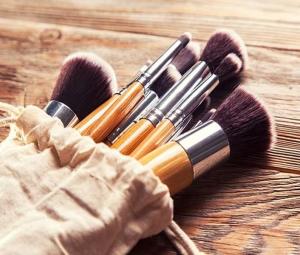 Makeup Brushes - Latest