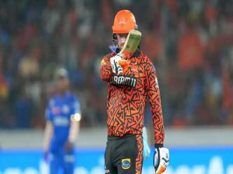 वाह! आयुष्य असावं तर 'या' क्रिकेटरसारखं...; ६ महिने आराम अन् पगार मिळतो २७ कोटी - Marathi News | South African cricketer Heinrich Klaasen Story of life, 6 months of rest and a salary of 27 crores | Latest cricket Photos at Lokmat.com वाह! आयुष्य असावं तर 'या' क्रिकेटरसारखं...; ६ महिने आराम अन् पगार मिळतो २७ कोटी - Marathi News | South African cricketer Heinrich Klaasen Story of life, 6 months of rest and a salary of 27 crores | Latest cricket Photos at Lokmat.com