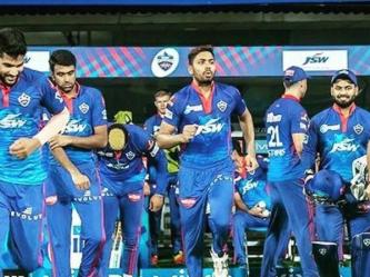 वडिलांचा होता पानाचा ठेला, घरी अठराविश्व दारिद्र्य अन् आज टीम इंडियासोबत करतोय इंग्लंड दौरा! - Marathi News | avesh khan life story father was pan shop owner rishabh pant delhi capitals ipl 2021 indian cricket team | Latest cricket Photos at Lokmat.com वडिलांचा होता पानाचा ठेला, घरी अठराविश्व दारिद्र्य अन् आज टीम इंडियासोबत करतोय इंग्लंड दौरा! - Marathi News | avesh khan life story father was pan shop owner rishabh pant delhi capitals ipl 2021 indian cricket team | Latest cricket Photos at Lokmat.com