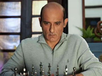 'धुरंधर'नंतर 'दृश्यम ३'मध्ये दिसणार होता अक्षय खन्ना, पण अचानक सोडला सिनेमा? कारण...