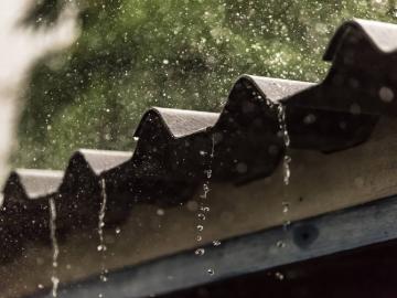 आज मराठवाड्यातील या जिल्ह्यांमध्ये वादळी पावसाची शक्यता - Marathi News | Chance of stormy rain in these districts of Marathwada today | Latest News at Lokmat.com