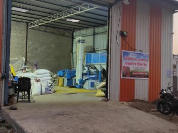 आधी कोरोनाशी झुंज दिली; नंतर पठ्ठ्याने फार्मर प्रोड्युसर कंपनीच काढली - Marathi News | Farmer Producer Company success story of hingoli farmer Mangesh patil | Latest News at Lokmat.com