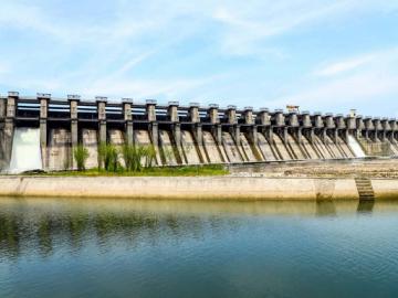जायकवाडी धरणातील पाणीसाठा झाला कमी,डाव्या कालव्यावर पाणी न सोडण्याचा निर्णय - Marathi News | The water storage in Jayakwadi dam has reduced, decision not to release water on the left canal | Latest News at Lokmat.com