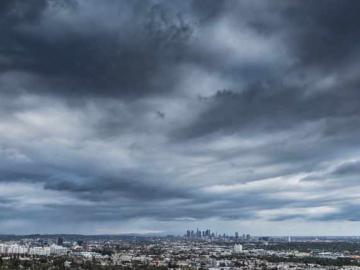 येते चार दिवस धो-धो पावसाचे, भारतीय हवामान विभागाचा राज्यात मुसळधार पावसाचा इशारा   - Marathi News | Four days of heavy rains are coming, the Indian Meteorological Department has warned of heavy rains in the state | Latest agriculture News at Lokmat.com