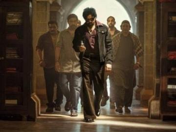 बॉक्स ऑफिस गाजवलं, आता ओटीटीवर सिनेमा होतोय ट्रेंड! ५४ वर्षांच्या नायकाने केली सगळ्यांची हवा टाईट, तुम्ही पाहिला? बॉक्स ऑफिस गाजवलं, आता ओटीटीवर सिनेमा होतोय ट्रेंड! ५४ वर्षांच्या नायकाने केली सगळ्यांची हवा टाईट, तुम्ही पाहिला?