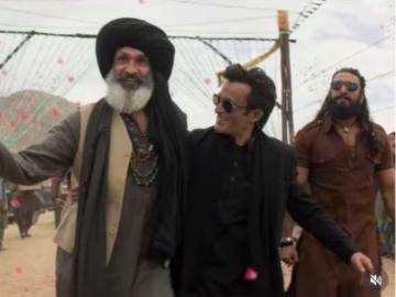 'धुरंधर'चं बॉक्स ऑफिसवर राज्य! तीन दिवसात केला १०० कोटींचा बिझनेस, जाणून घ्या सिनेमाची कमाई 'धुरंधर'चं बॉक्स ऑफिसवर राज्य! तीन दिवसात केला १०० कोटींचा बिझनेस, जाणून घ्या सिनेमाची कमाई