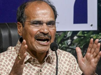 Lok Sabha Election Result 2024 : "माझ्यासाठी येणारा काळ खूप कठीण; राजकीय भवितव्य आता कसं असेल हे मला माहीत नाही" Lok Sabha Election Result 2024 : "माझ्यासाठी येणारा काळ खूप कठीण; राजकीय भवितव्य आता कसं असेल हे मला माहीत नाही"