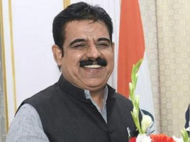 Lok Sabha Election Result 2024 : इंदूरच्या भाजप उमेदवाराचा १० लाखांपेक्षा अधिक मतांनी विजय, नोटानंही केला विक्रम Lok Sabha Election Result 2024 : इंदूरच्या भाजप उमेदवाराचा १० लाखांपेक्षा अधिक मतांनी विजय, नोटानंही केला विक्रम