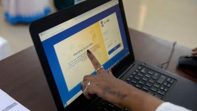 को-विन अॅपची भूमिका - Marathi News | को-विन अॅपची भूमिका | Latest national Photos at Lokmat.com को-विन अॅपची भूमिका - Marathi News | को-विन अॅपची भूमिका | Latest national Photos at Lokmat.com