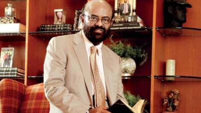 शिव नाडर - Marathi News | शिव नाडर | Latest business Photos at Lokmat.com शिव नाडर - Marathi News | शिव नाडर | Latest business Photos at Lokmat.com