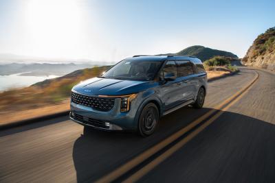 किआ कार्निवल - Marathi News | Kia Carnival | Latest business Photos at Lokmat.com किआ कार्निवल - Marathi News | Kia Carnival | Latest business Photos at Lokmat.com