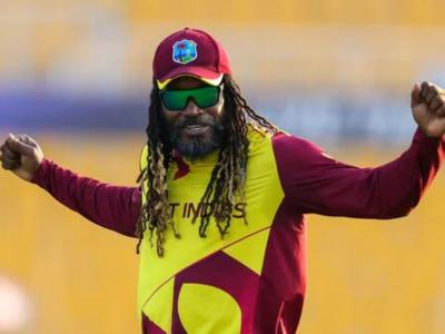 IPL 2025: आयपीएलमध्ये सर्वात जलद अर्धशतक ठोकणारे ५ कॅरेबियन खेळाडू, पाहा फोटो - Marathi News | 5 Caribbean players who have scored the fastest half-centuries in IPL | Latest cricket Photos at Lokmat.com IPL 2025: आयपीएलमध्ये सर्वात जलद अर्धशतक ठोकणारे ५ कॅरेबियन खेळाडू, पाहा फोटो - Marathi News | 5 Caribbean players who have scored the fastest half-centuries in IPL | Latest cricket Photos at Lokmat.com
