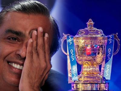 IPL 2022 संदर्भात सौरव गांगुलीनं महत्त्वाची माहिती दिली, फॅन्सनी Mukesh Ambani यांना 'Man Of The Tournament' म्हणून जाहीर केले 