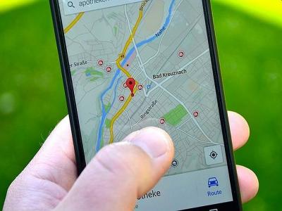 आता Google Map सांगणार आपल्या भागात कुठे आहेत कोरोना रुग्ण, अ‍ॅड होतेय नवे फिचर - Marathi News | Now goolge maps will show the coivd 19 patient near by you | Latest tech News at Lokmat.com