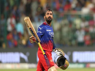 IPL 2025 : आता Dinesh Karthik RCB ला 'मार्ग' दाखवणार; फ्रँचायझीची मोठी घोषणा, दिसणार नव्या भूमिकेत