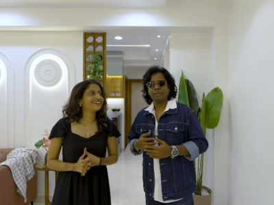 गौरव मोरेने पत्नीसह दाखवली नव्या घराची झलक, सुंदर बाल्कनी, प्रशस्त हॉल, हटके नेमप्लेट अन्...