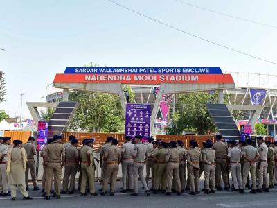 6 हजार पोलिसांचा फौजफाटा; इंडिया-ऑस्ट्रेलिया सामन्यासाठी चोख सुरक्षा व्यवस्था