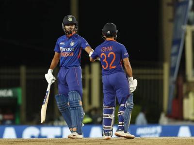 IND vs NZ, 1st ODI : BIG NEWS : टीम इंडियाला मोठा धक्का; दुखापतीमुळे स्टार फलंदाजाची माघार, संघात करावा लागला बदल