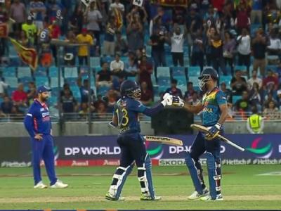Asia Cup 2022, IND vs SL : धक्कादायक! टीम इंडिया आशिया चषक स्पर्धेतून जवळपास बाद, श्रीलंकेची फायनलमध्ये एन्ट्री