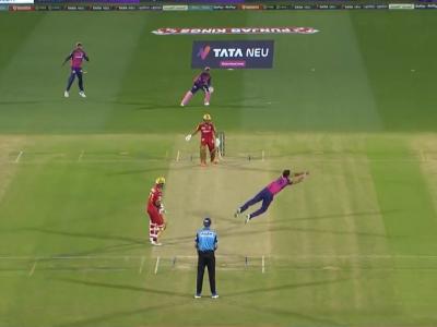 RR Vs PBKS IPL LIVE : ट्रेंटने बोल्ट घेतला अफलातून झेल! हवेत घेतली झेप अन् पंजाबला दिला पहिला झटका
