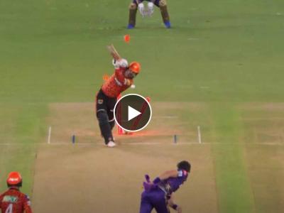 मिचेल स्टार्कचा 'Spark'! ट्रॅव्हिस हेडचा भन्नाट चेंडूवर उडवला त्रिफळा, Video 