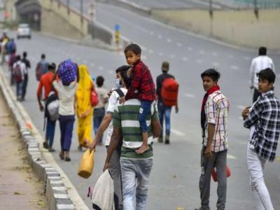 ओदिशातही स्थलांतरीतांच्या आगमनानंतर चित्र बिघडले - Marathi News | ओदिशातही स्थलांतरीतांच्या आगमनानंतर चित्र बिघडले | Latest national Photos at Lokmat.com ओदिशातही स्थलांतरीतांच्या आगमनानंतर चित्र बिघडले - Marathi News | ओदिशातही स्थलांतरीतांच्या आगमनानंतर चित्र बिघडले | Latest national Photos at Lokmat.com